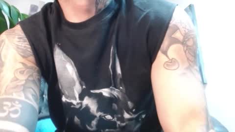 Snapshot of lucky_smith1 chatting on December 4, 2025, 7:00 pm lucky_smith1 online show from December 4, 2025, 7:00 pm