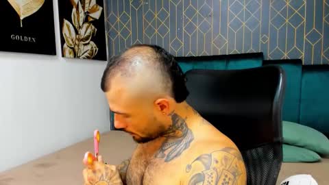 Snapshot of lucky_smith1 chatting on December 15, 2025, 9:52 pm lucky_smith1 online show from December 15, 2025, 9:52 pm