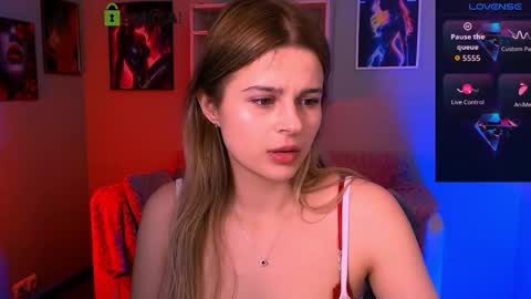 Mila Sweetheart online show from May 18, 2026, 8:14 pm