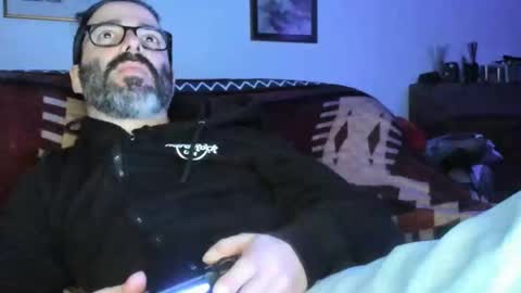 Snapshot of luckydrakex chatting on February 4, 2025, 10:34 pm Lucky online show from February 4, 2025, 10:34 pm