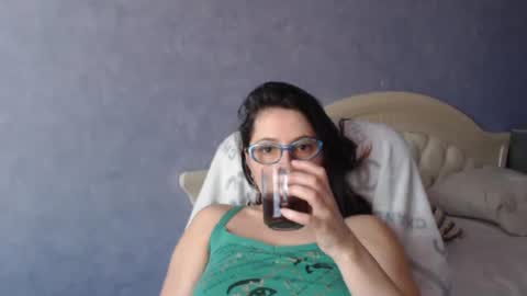 Snapshot of luckylinda23 chatting on March 8, 2025, 10:11 am luckylinda23 online show from March 8, 2025, 10:11 am