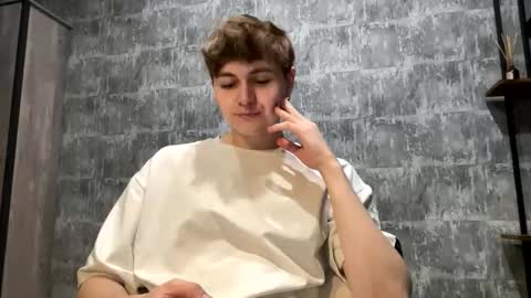 Snapshot of luckymenchik chatting on November 15, 2025, 10:15 pm Ricky online show from November 15, 2025, 10:15 pm