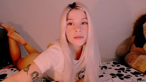 Snapshot of luckysapphire777 chatting on February 6, 2025, 8:07 am luckysapphire777 online show from February 6, 2025, 8:07 am