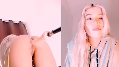 Snapshot of luckysapphire777 chatting on March 8, 2025, 7:16 am luckysapphire777 online show from March 8, 2025, 7:16 am