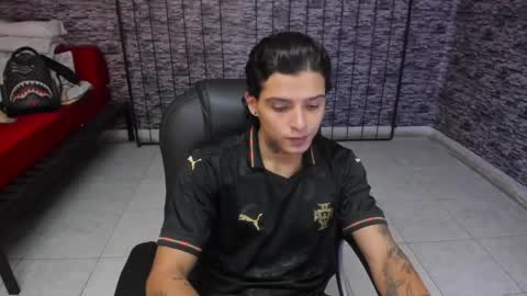 Snapshot of luckyy_boy_ chatting on April 9, 2026, 12:54 am Lucky online show from April 9, 2026, 12:54 am