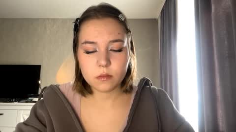 Stacy online show from April 27, 2026, 5:05 am