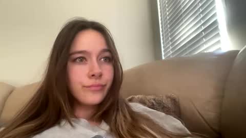 Lucy online show from December 17, 2025, 3:18 pm