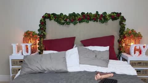 Lucy online show from March 11, 2025, 9:15 pm