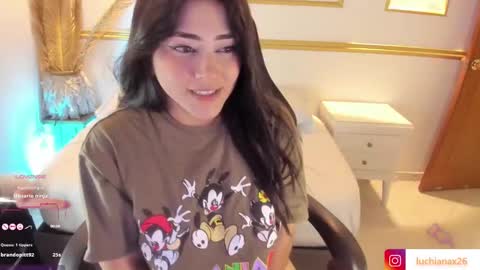 Snapshot of lucy266_ chatting on January 25, 2025, 5:18 am lucy online show from January 25, 2025, 5:18 am