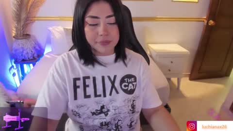 Snapshot of lucy266_ chatting on March 4, 2025, 2:06 am lucy online show from March 4, 2025, 2:06 am