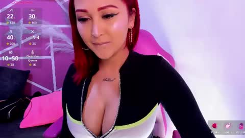 Snapshot of lucy_beatifull chatting on June 13, 2026, 9:40 am lucy_beatifull online show from June 13, 2026, 9:40 am