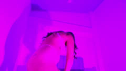 lucy online show from February 27, 2026, 4:01 am