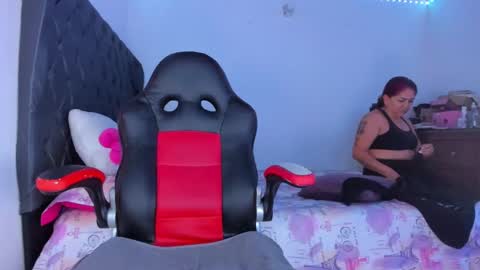 lucy online show from October 28, 2025, 7:01 am