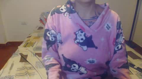 Snapshot of lucy_dreams69 chatting on December 14, 2025, 2:17 am Lucia online show from December 14, 2025, 2:17 am