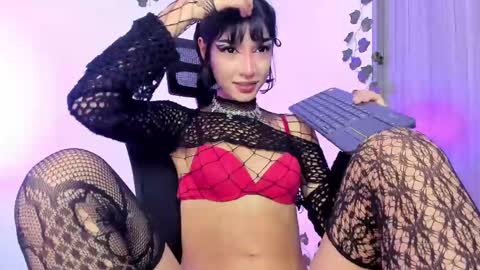 Snapshot of lucy_fernandez chatting on March 10, 2025, 3:30 pm lucyfer online show from March 10, 2025, 3:30 pm