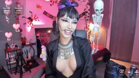 Snapshot of lucy_fernandez chatting on October 18, 2025, 6:48 am lucyfer online show from October 18, 2025, 6:48 am
