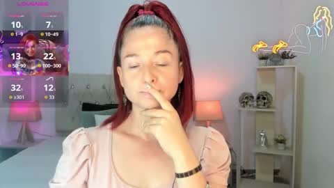 Lucia online show from October 18, 2025, 10:32 pm