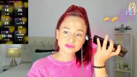 Lucia online show from October 29, 2025, 10:44 pm