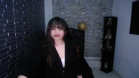 LUCY online show from March 30, 2026, 3:40 am
