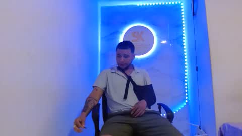lucy_sluppy_hard online show from April 26, 2026, 3:32 pm