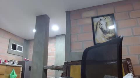 lucy_sluppy_hard online show from June 17, 2026, 4:19 pm