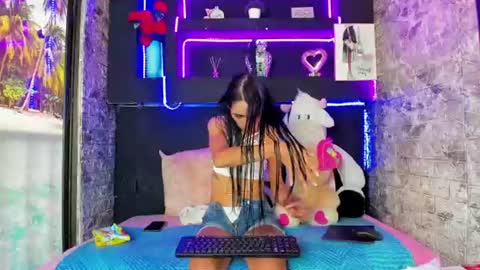 Lucy unlimit come back here  online show from June 28, 2026, 7:53 pm