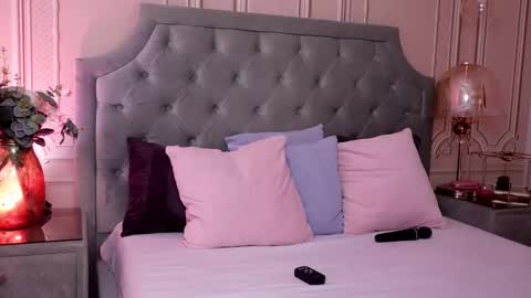 Snapshot of lucyaddison chatting on March 5, 2025, 7:05 am LucyAddison online show from March 5, 2025, 7:05 am