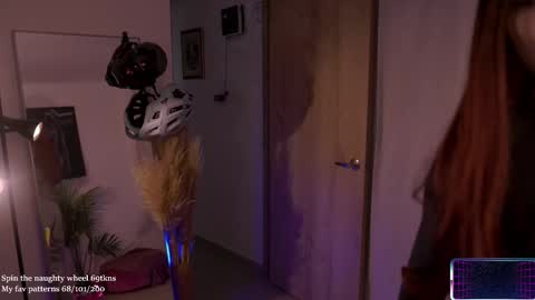 Lucy Alien  online show from March 3, 2026, 1:50 pm