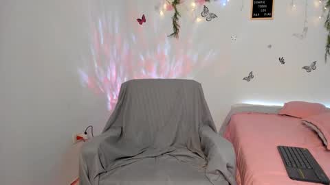 Lucy online show from January 3, 2025, 3:55 pm