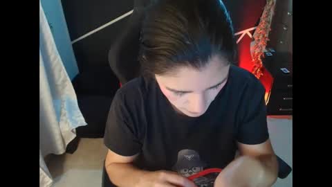 Snapshot of lucyli_ chatting on May 10, 2026, 1:38 pm LUCY online show from May 10, 2026, 1:38 pm