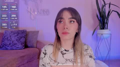 Snapshot of lucyvega4 chatting on November 22, 2025, 3:49 am Lucy online show from November 22, 2025, 3:49 am