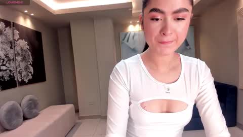 Snapshot of lucyweiss_ chatting on October 13, 2025, 9:15 pm Lucy online show from October 13, 2025, 9:15 pm