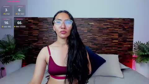 Snapshot of lucyy_liiu chatting on June 11, 2026, 12:32 am Lucy Liiu online show from June 11, 2026, 12:32 am