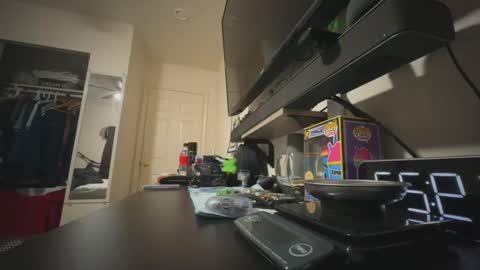 Snapshot of lugo92 chatting on February 10, 2025, 5:25 am LUGO online show from February 10, 2025, 5:25 am