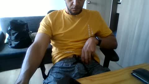 Snapshot of luhizu87871987 chatting on June 17, 2026, 7:37 pm luhizu87871987 online show from June 17, 2026, 7:37 pm