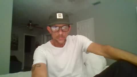 Snapshot of luiggii0904 chatting on April 11, 2026, 9:46 am luiggii0904 online show from April 11, 2026, 9:46 am