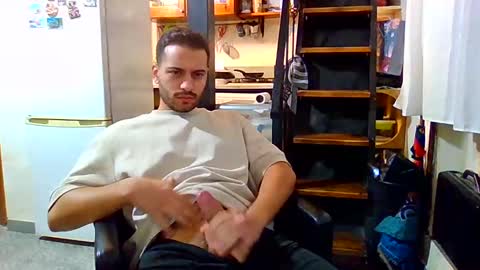 luigi281996 online show from December 21, 2024, 2:58 pm