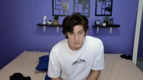 Luigi online show from January 3, 2025, 8:54 pm