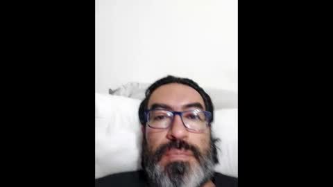 Snapshot of luis2988z chatting on May 5, 2026, 2:30 am Hairyman online show from May 5, 2026, 2:30 am
