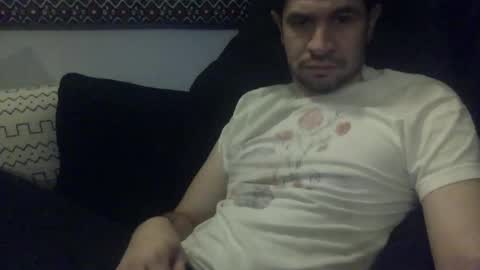 Snapshot of luis603ito chatting on December 14, 2025, 10:47 pm luis603ito online show from December 14, 2025, 10:47 pm