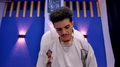 Snapshot of luis_as chatting on November 16, 2025, 2:00 pm Luis AS online show from November 16, 2025, 2:00 pm