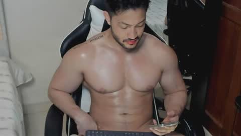 luis_baptista online show from July 8, 2026, 2:27 am