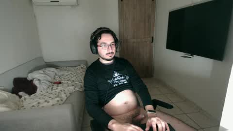 Snapshot of luis_flr chatting on January 22, 2025, 4:44 am luis_flr online show from January 22, 2025, 4:44 am