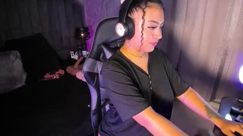       online show from February 13, 2026, 10:39 pm