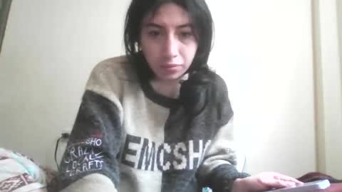 Snapshot of luisa_homes chatting on August 7, 2026, 5:15 pm luisa_homes online show from August 7, 2026, 5:15 pm