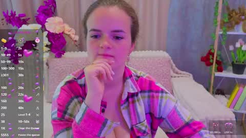 Luisa Rosee online show from May 9, 2026, 2:55 pm