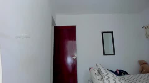 Snapshot of luisa_summer2 chatting on October 5, 2025, 6:01 am Luisa Fernanda online show from October 5, 2025, 6:01 am