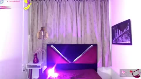 luisa_torres__ online show from May 17, 2026, 3:30 pm