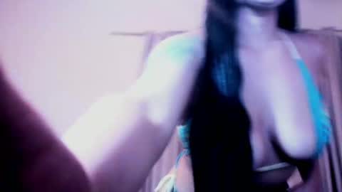 Snapshot of luisaa_diaz_ chatting on April 8, 2026, 12:21 am Luisa Diaz online show from April 8, 2026, 12:21 am