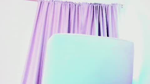 Snapshot of luisaa_diaz_ chatting on August 1, 2026, 9:03 pm Luisa Diaz online show from August 1, 2026, 9:03 pm